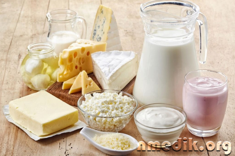 Разные виды молочных продуктов